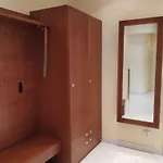 Elegant 2 Bedrooms In Quiet Area 公寓