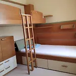 Elegant 2 Bedrooms In Quiet Area Apartament *