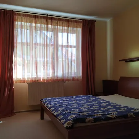 Elegant 2 Bedrooms In Quiet Area Apartament