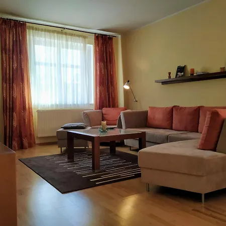 Elegant 2 Bedrooms In Quiet Area Apartamento *