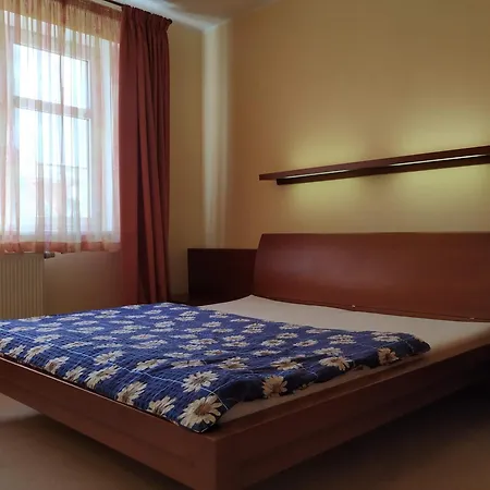 Elegant 2 Bedrooms In Quiet Area * Mariánské Lázně