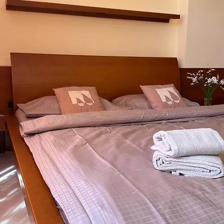 Apartamento Elegant 2 Bedrooms In Quiet Area *